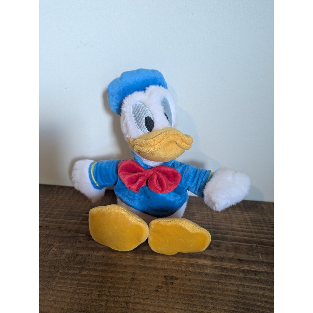 Disney Donald Duck Plush Disneyland Walt Disney World Authentic Stuffed Toy 12"